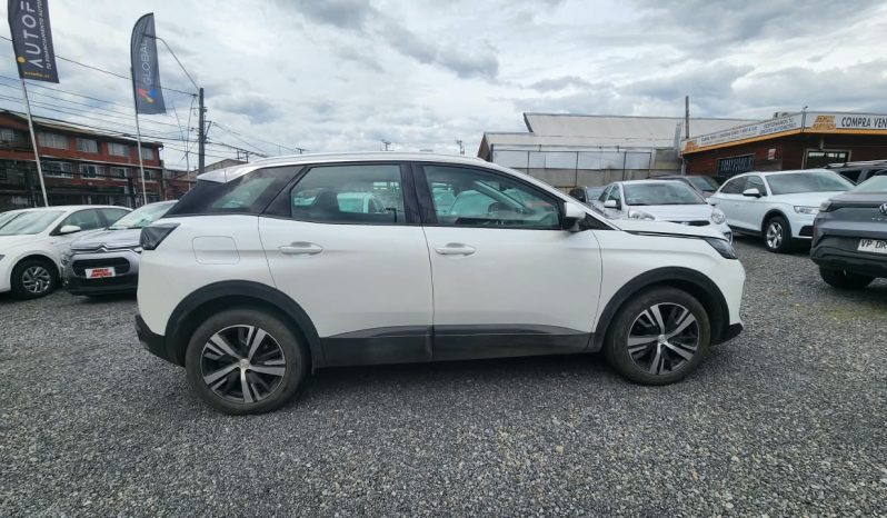 
								PEUGEOT 3008 1.5 BLUE HDI 2021 MECANICO full									