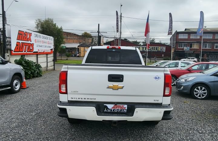 
								CHEVROLET SILVERADO LTZ 5.3 L 4X4 full									