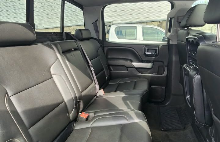 
								CHEVROLET SILVERADO LTZ 5.3 L 4X4 full									