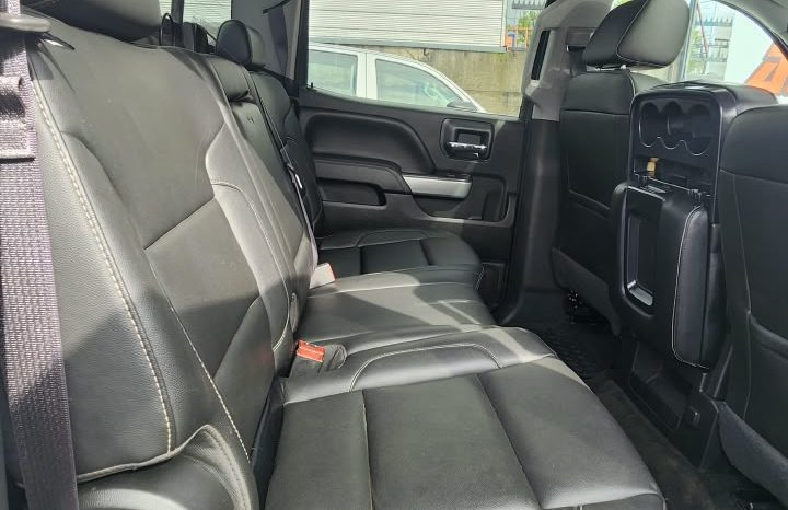 
								CHEVROLET SILVERADO LTZ 5.3 L 4X4 full									