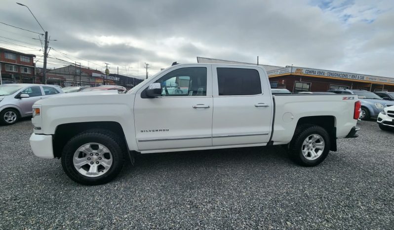 
								CHEVROLET SILVERADO LTZ 5.3 L 4X4 full									