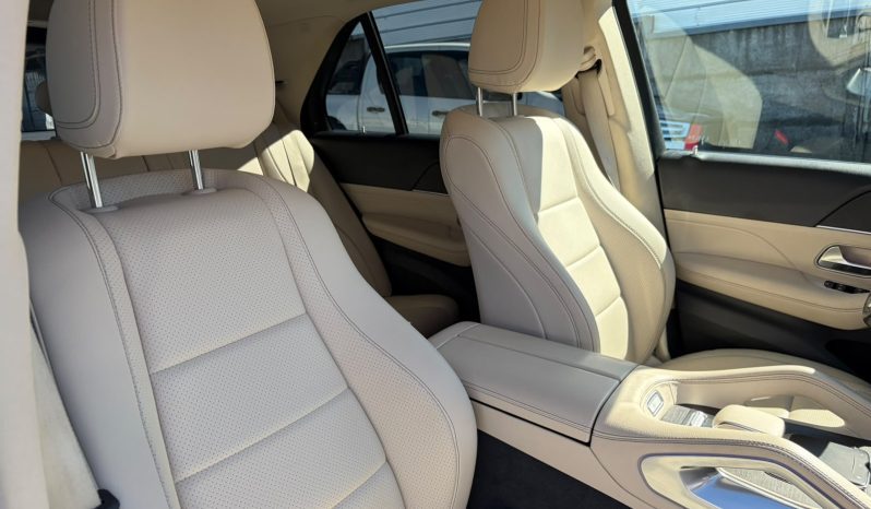 
								MERCEDES BENZ GLE 400D 2.9  4 MATIC full									