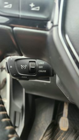 
										PEUGEOT 3008 1.5 BLUE HDI 2021 MECANICO full									