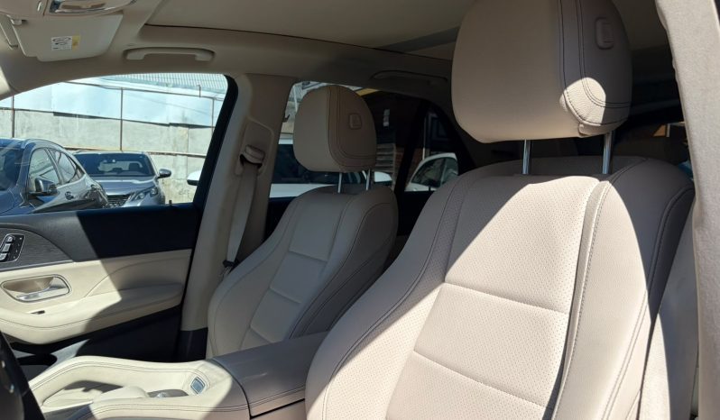 
								MERCEDES BENZ GLE 400D 2.9  4 MATIC full									