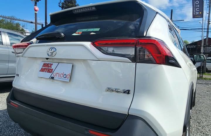
								TOYOTA NEW RAV 4 2.0 MT 4X2 full									