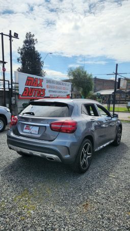 
										MERCEDES BENZ GLA 220D 4MATIC full									