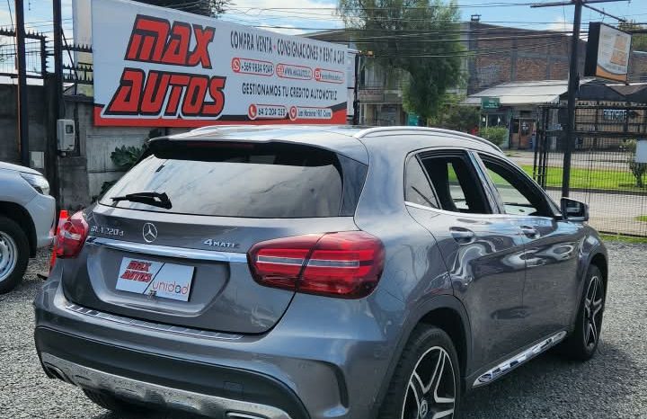 
								MERCEDES BENZ GLA 220D 4MATIC full									