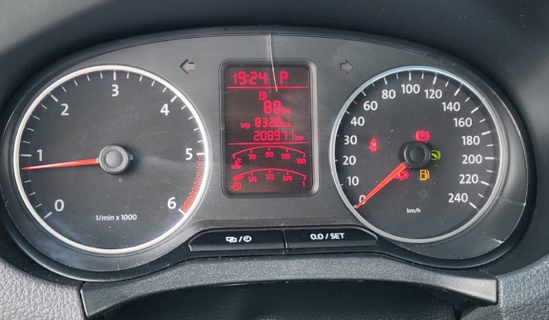 Volkswagen Amarok Trendline 4X4 2... — foto 17 de 21