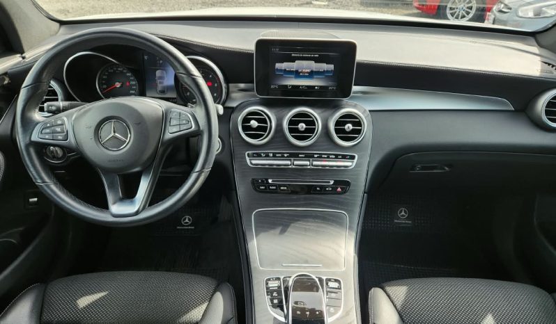 
								M.BENZ GLC 250 2.1 AUT full									