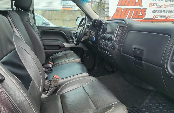 
								CHEVROLET SILVERADO LTZ 5.3 L 4X4 full									
